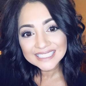 Meet your Posher, Francesca